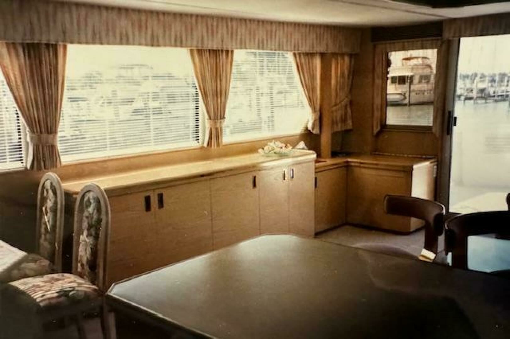 1990 Motor Yacht 70 Brata - Image 21