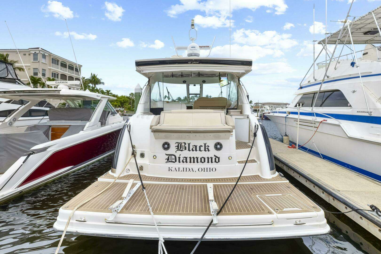 2016 Formula 45 Yacht - Image 2