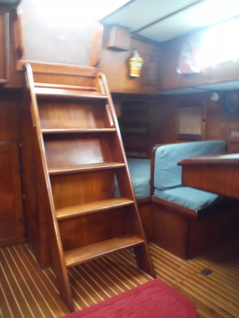1980 Corbin 39 Aft Cockpit Cutter - Image 11