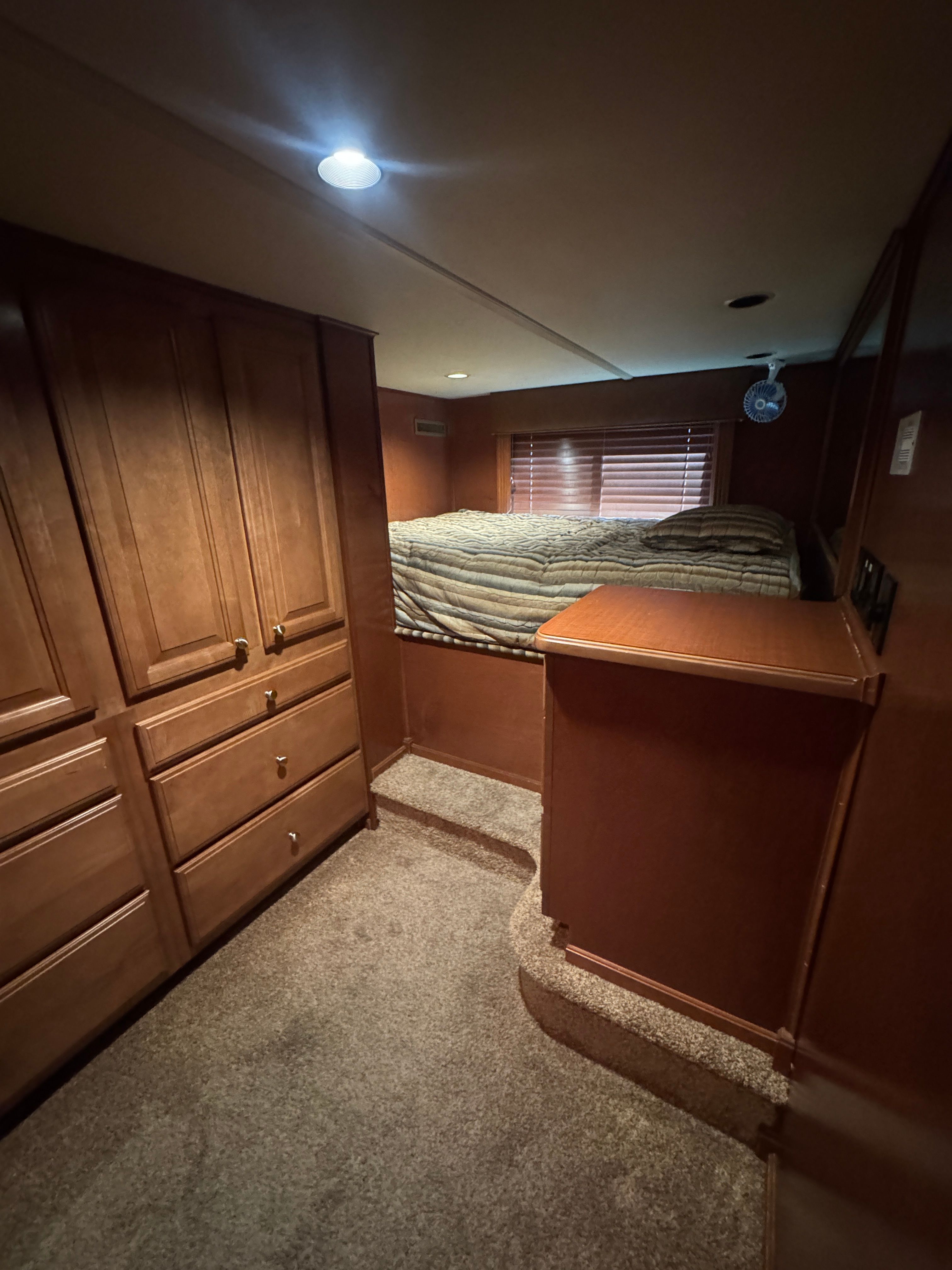 2010 Sumerset Houseboat - 8