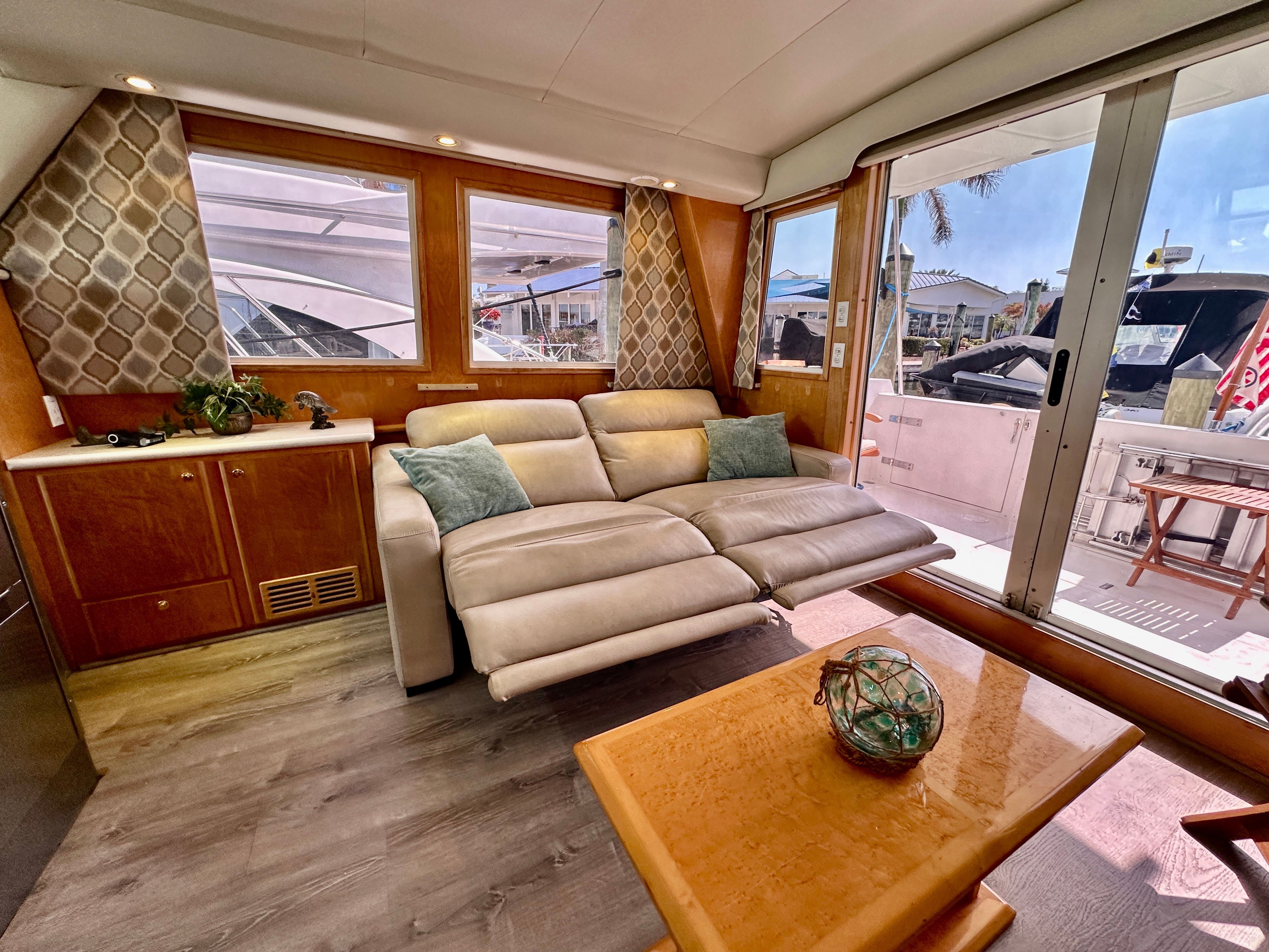2000 Navigator 46 Pilothouse Classic - 7