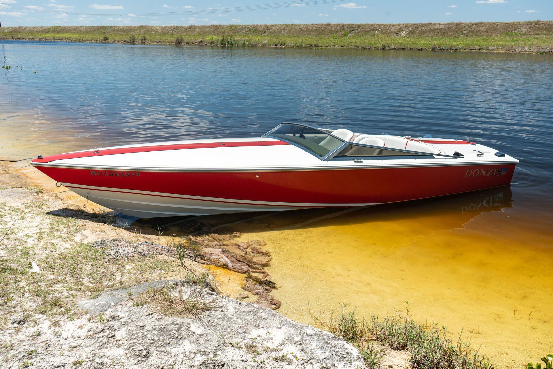 1994 Donzi 22 Classic - 12