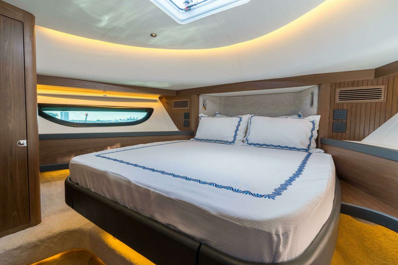 2026 ECLIPSE 505 Shadow - Image 30