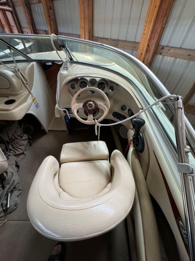 2002 Sea Ray 210 - 7