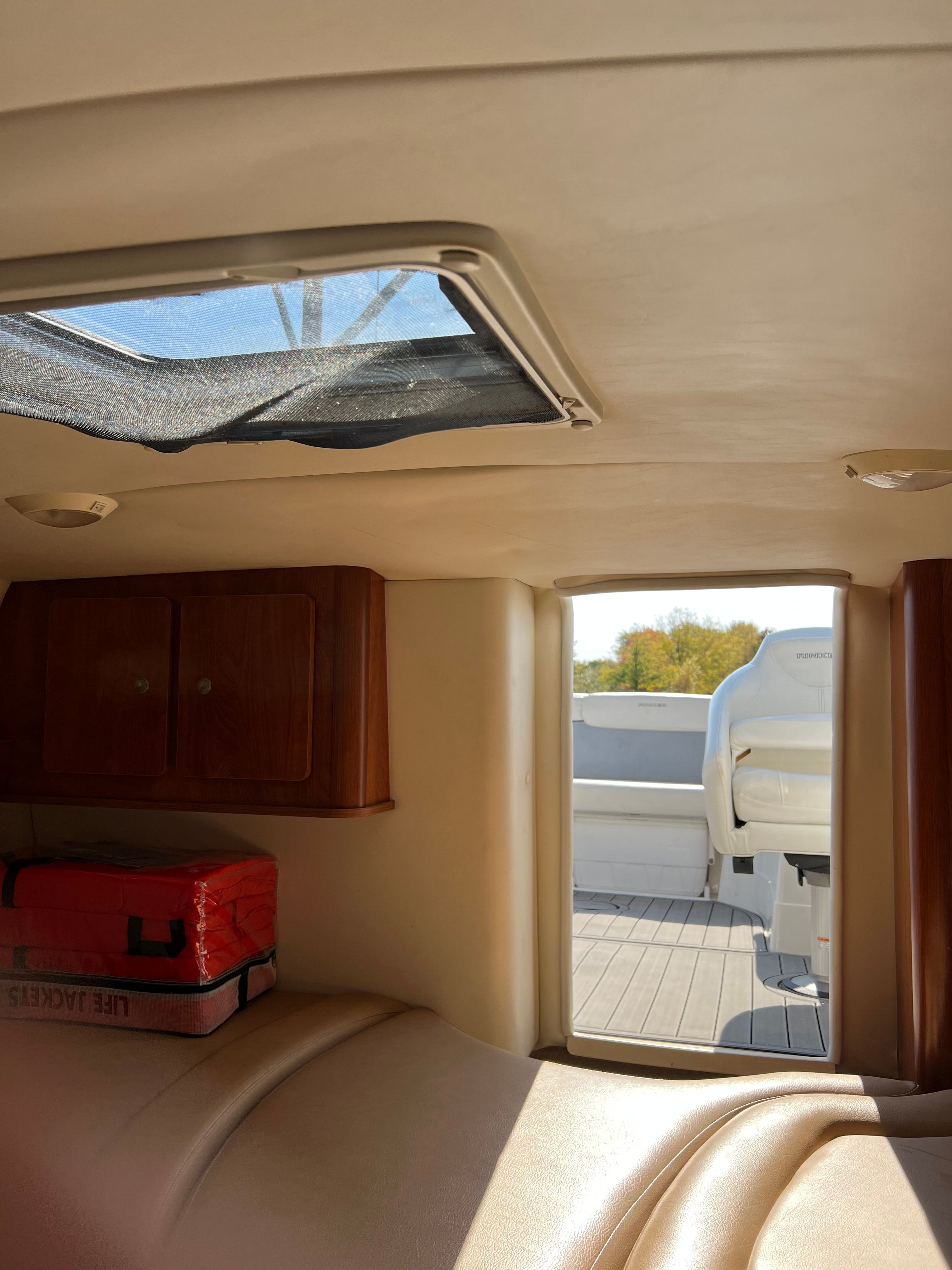2013 Rinker 246 Captiva Cuddy - 51