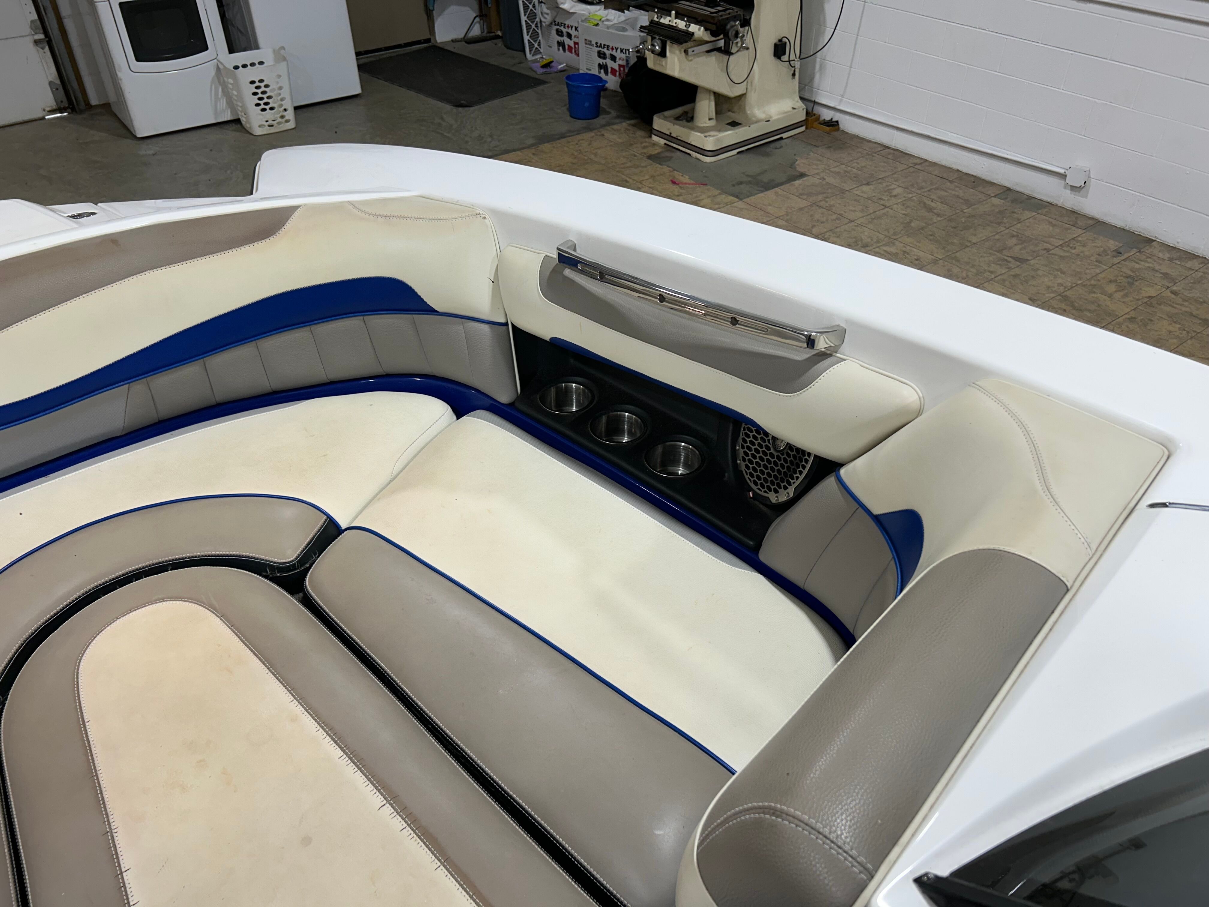 2013 MALIBU 22 MXZ - Image 26