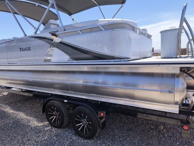 2026 Tahoe LTZ Quad Lounger 23 FT - 5