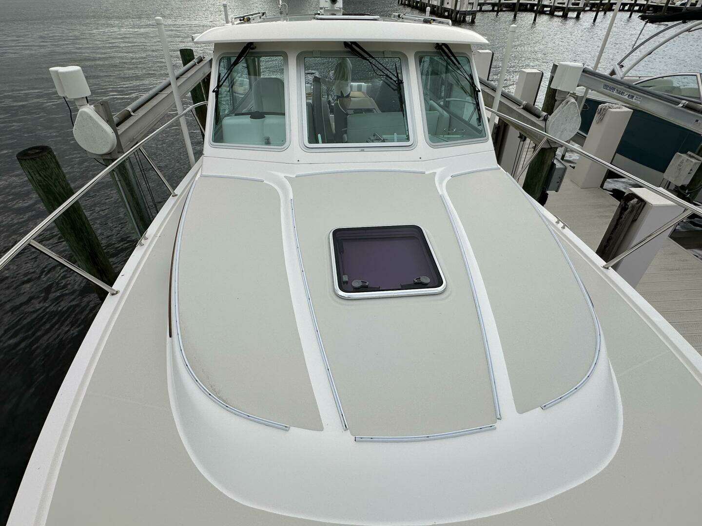 2022 Back Cove 34O - Image 12