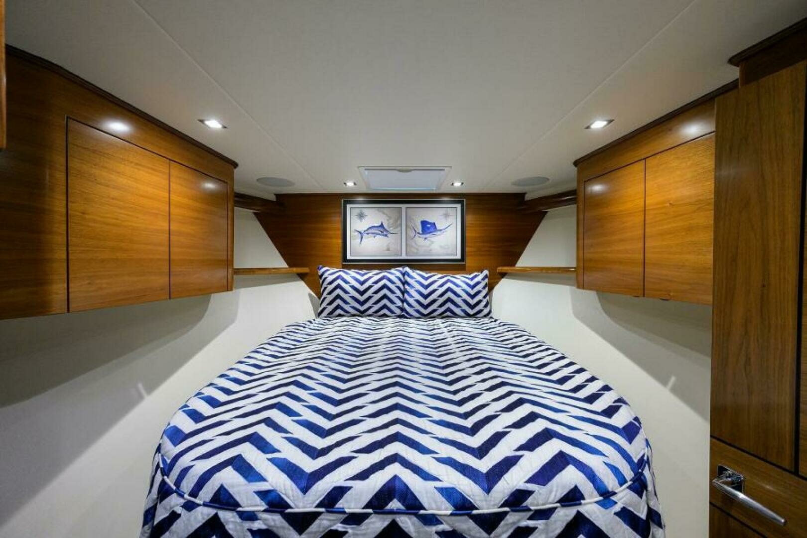 2023 Viking 64 Convertible - Image 22