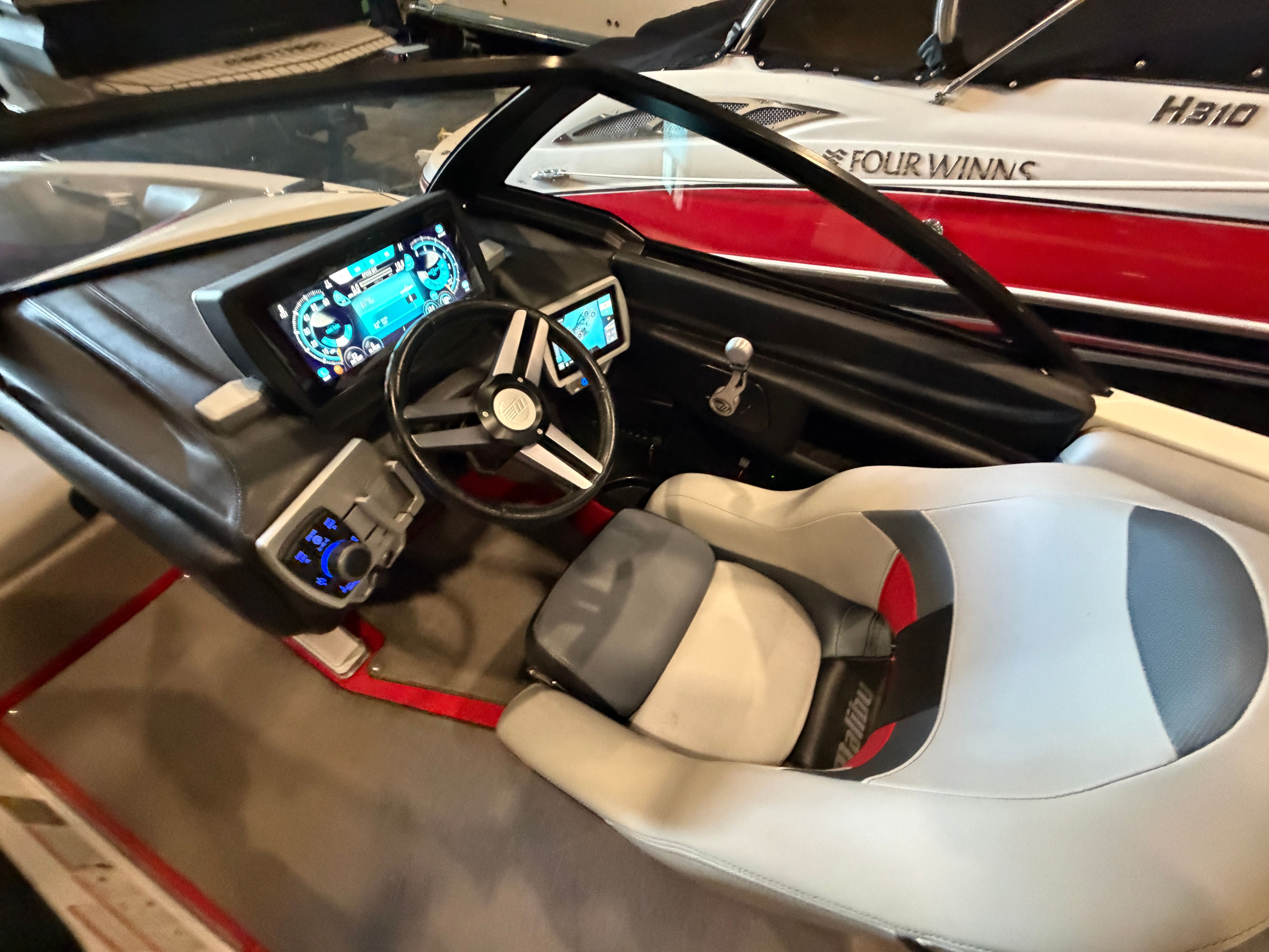 2017 Malibu Wakesetter 22 VLX - 14