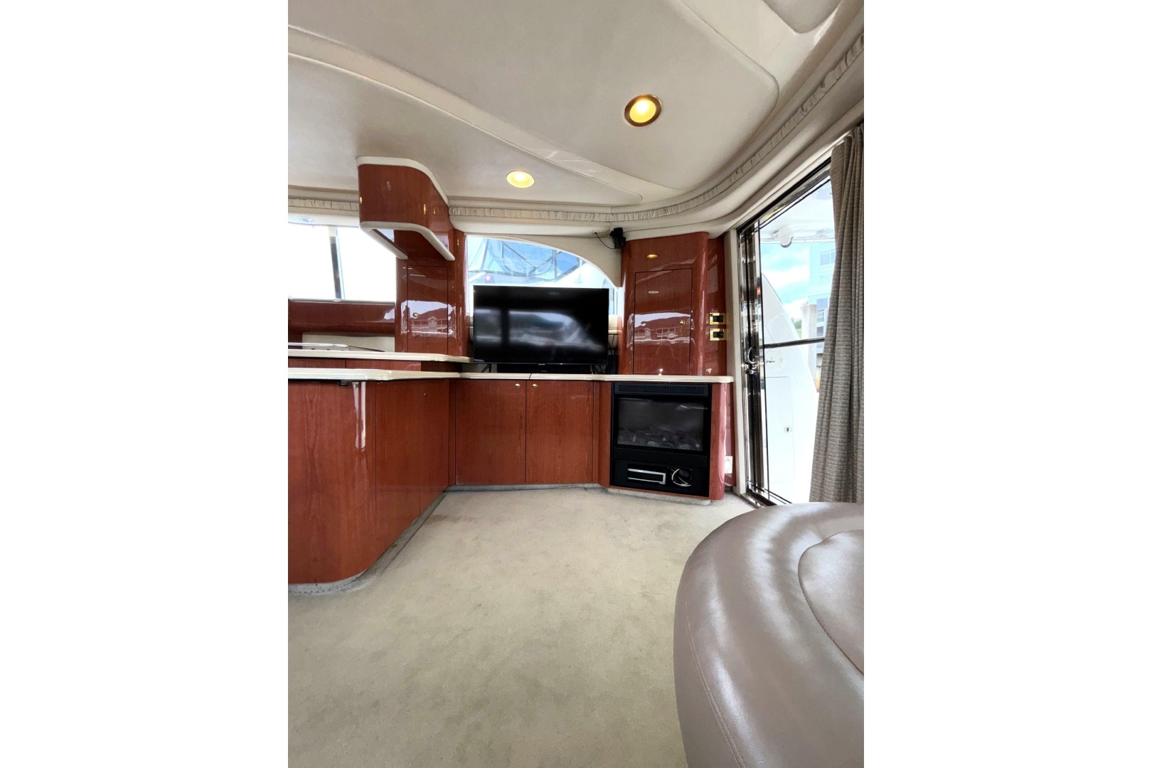 1999 Sea Ray 480 Sedan Bridge - Image 48