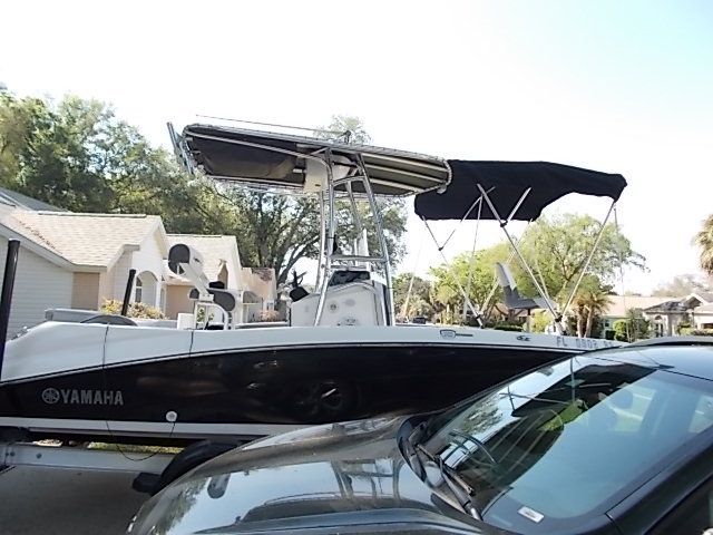 2018 Yamaha Boats 190 FSH Deluxe - 4