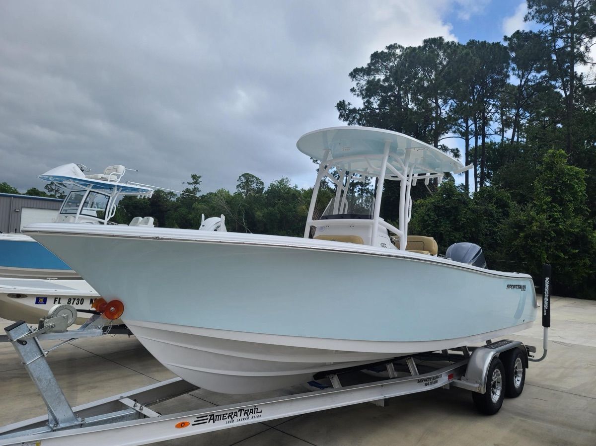 2021 Sportsman Open 232 Center Console - 11