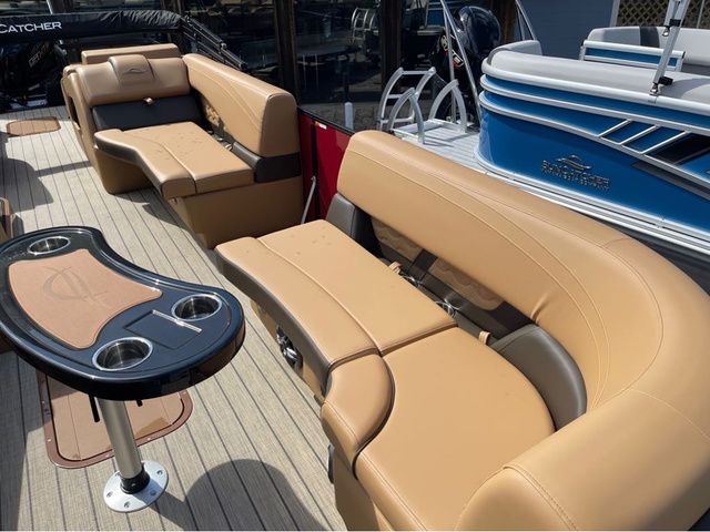 2026 SunCatcher Fusion 324SS - 5
