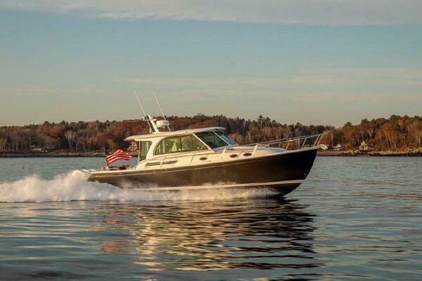 2027 Back Cove 39O