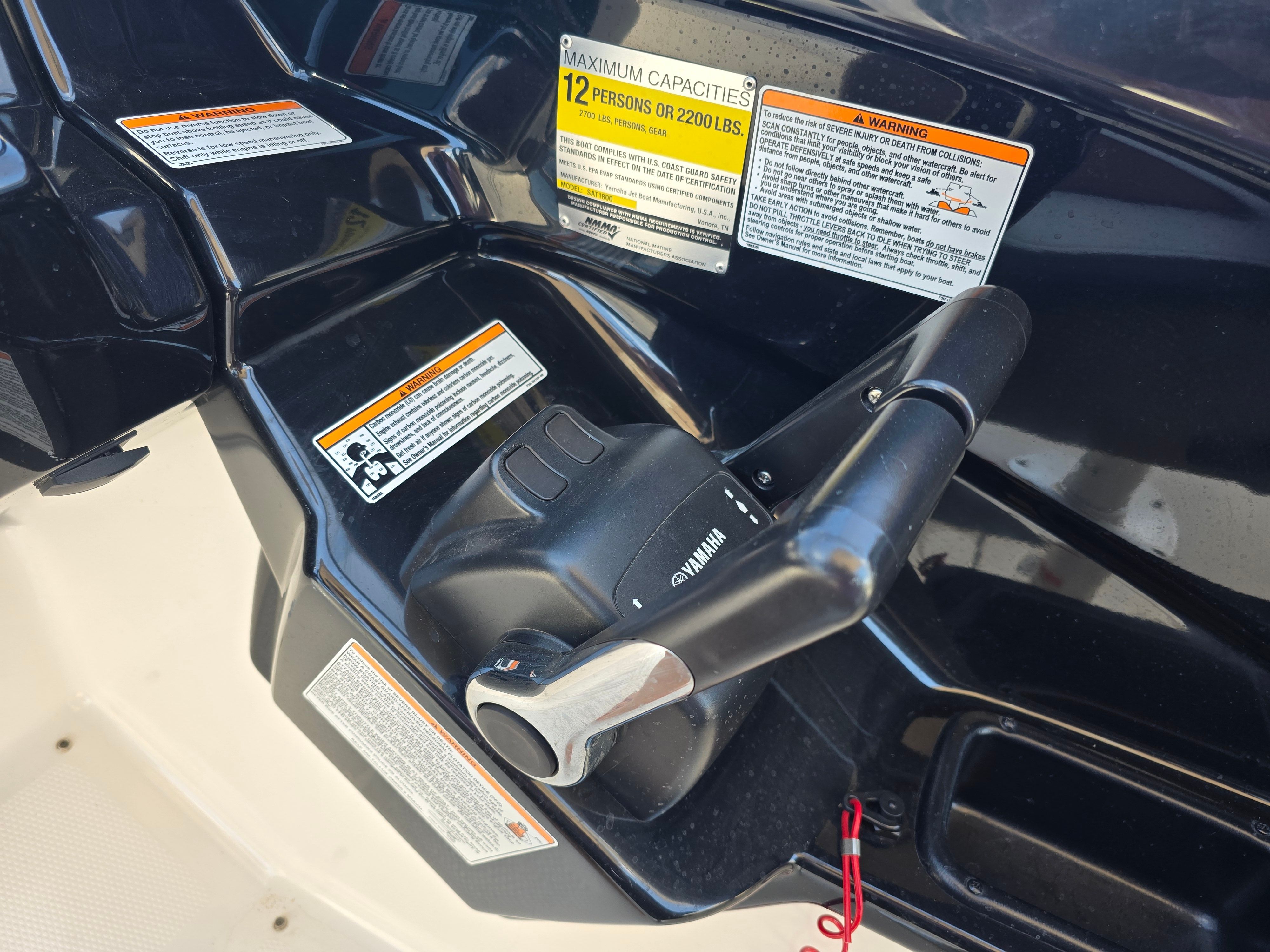 2015 Yamaha Boats 242 Limited S - 23