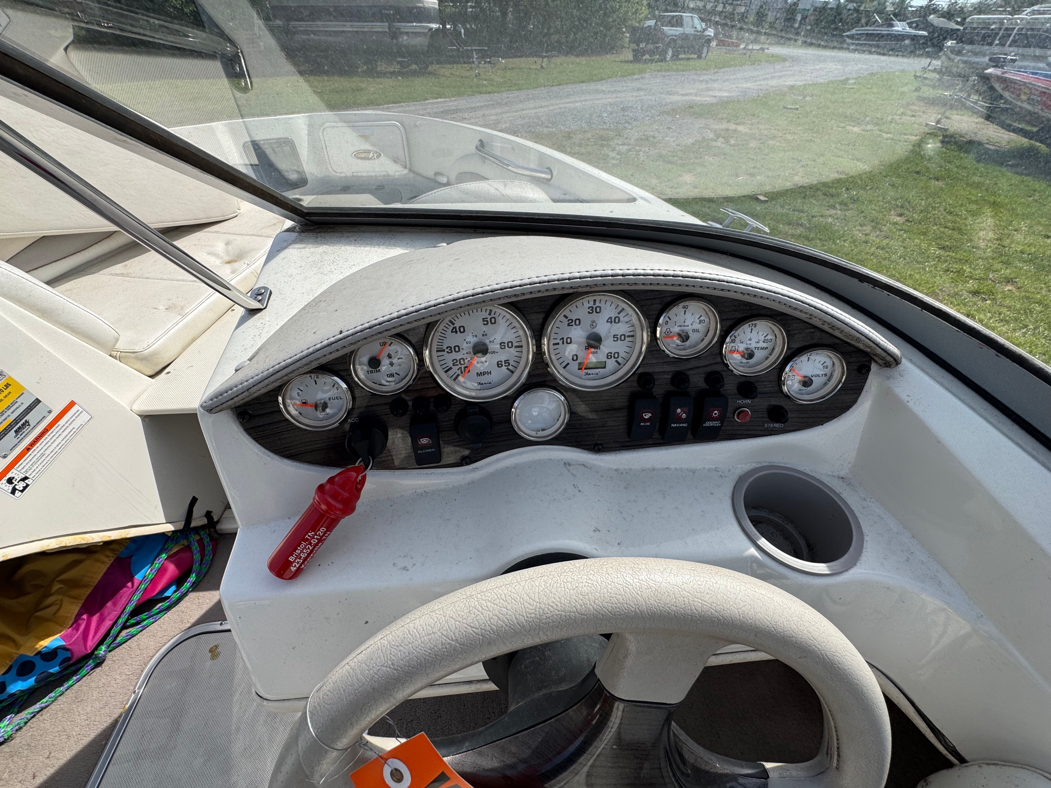 2009 Stingray 199 FX - 25