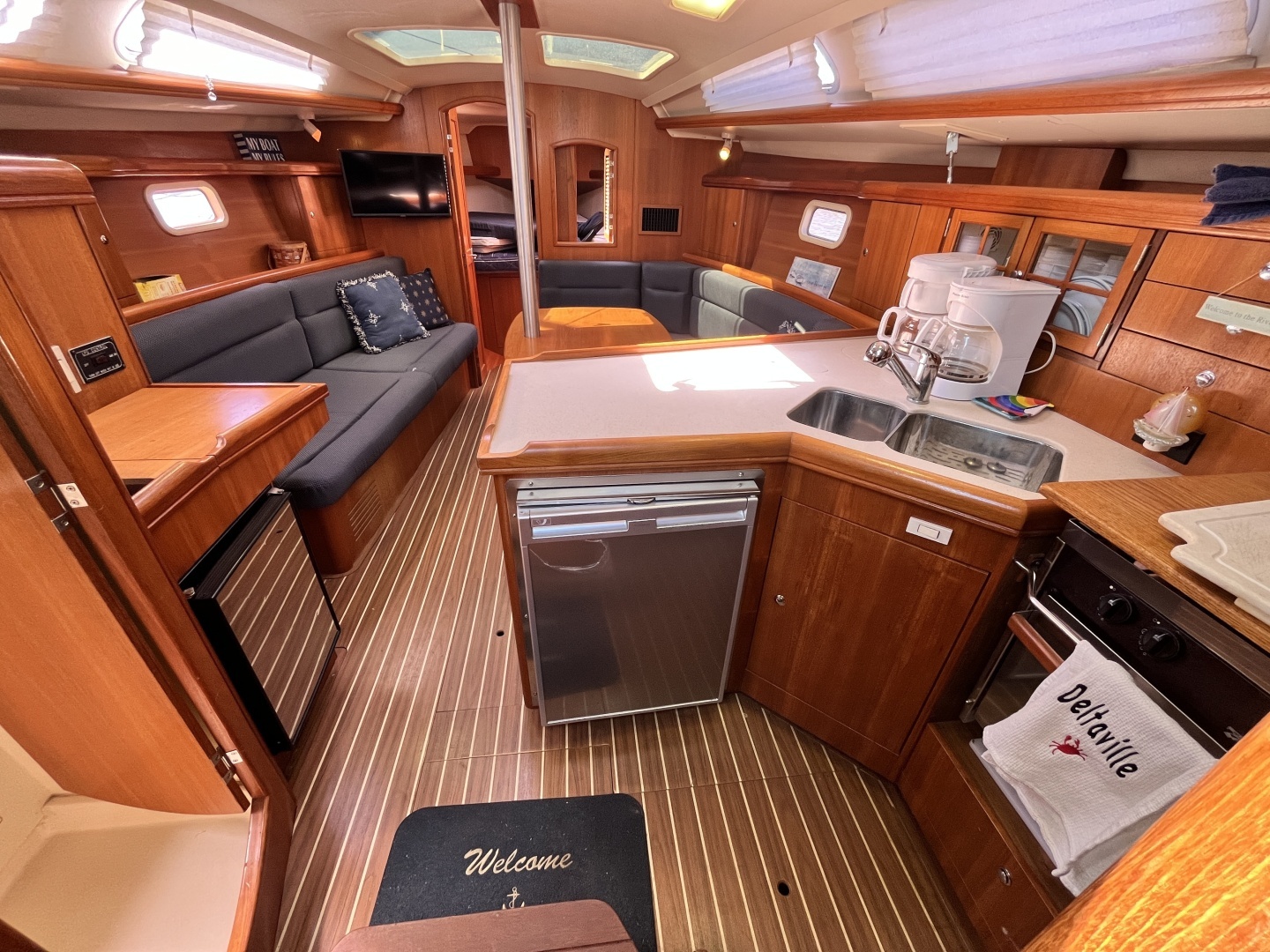 2006 Hunter 36 - Image 6