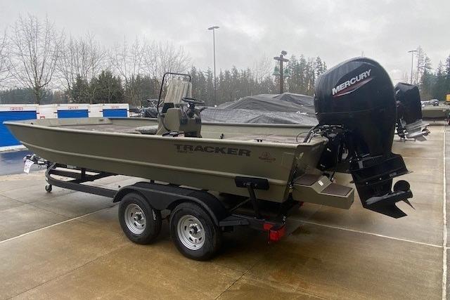 2026 Tracker Grizzly 2072 CC
