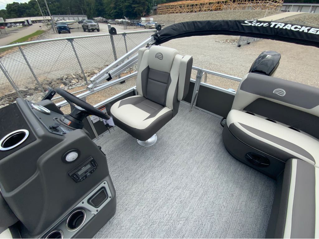 2026 Sun Tracker Bass Buggy 16 XL Select - 4