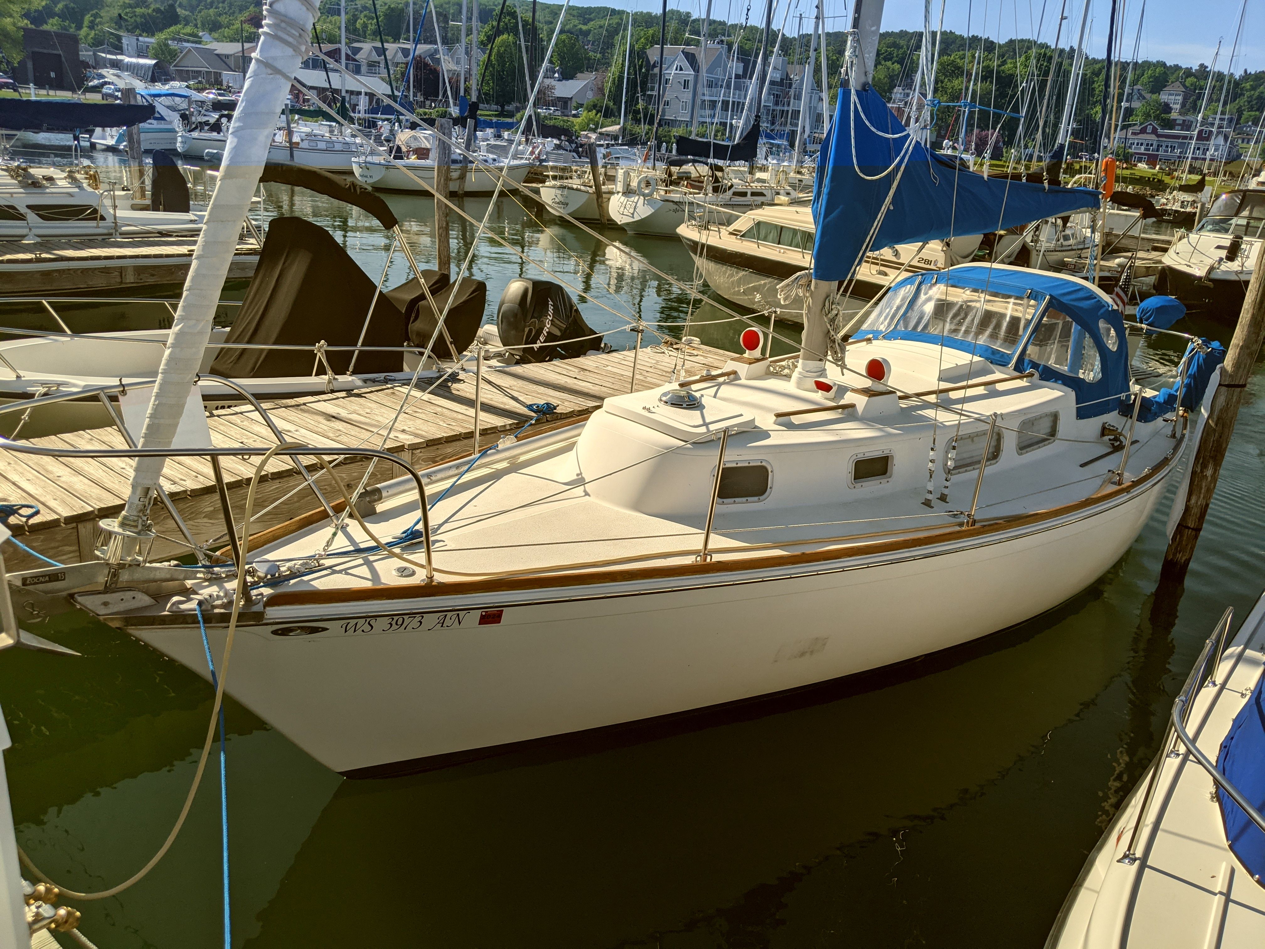 1977 Tartan 30