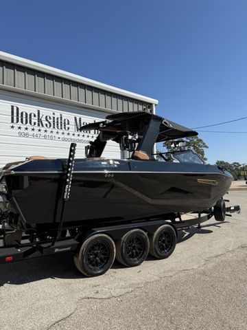 2025 Nautique Super Air Nautique G23 - 12