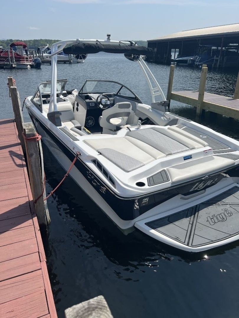 2016 Tige R20 - Image 15