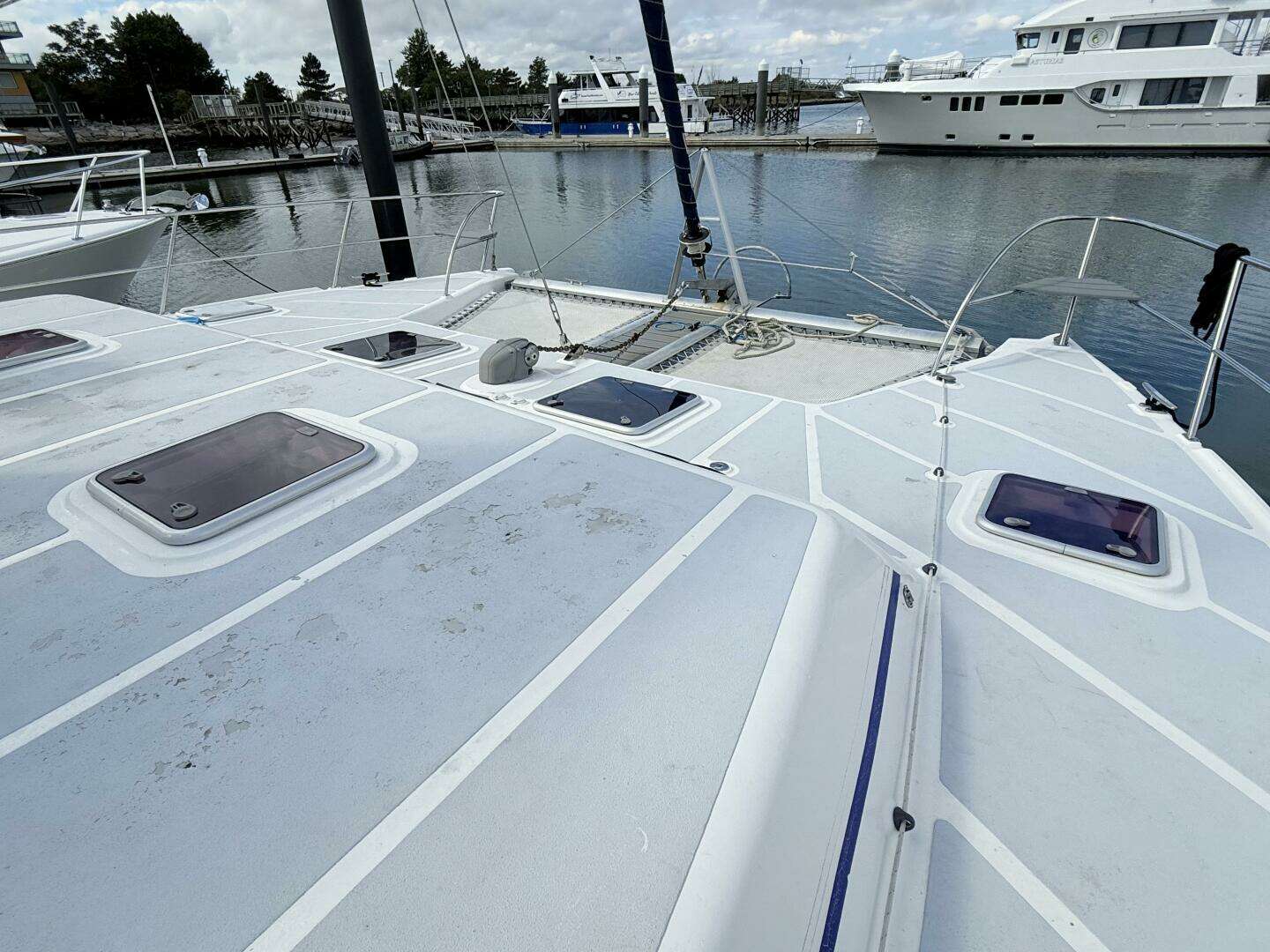 2011 Royal Cape Catamarans Majestic 53 - Image 10