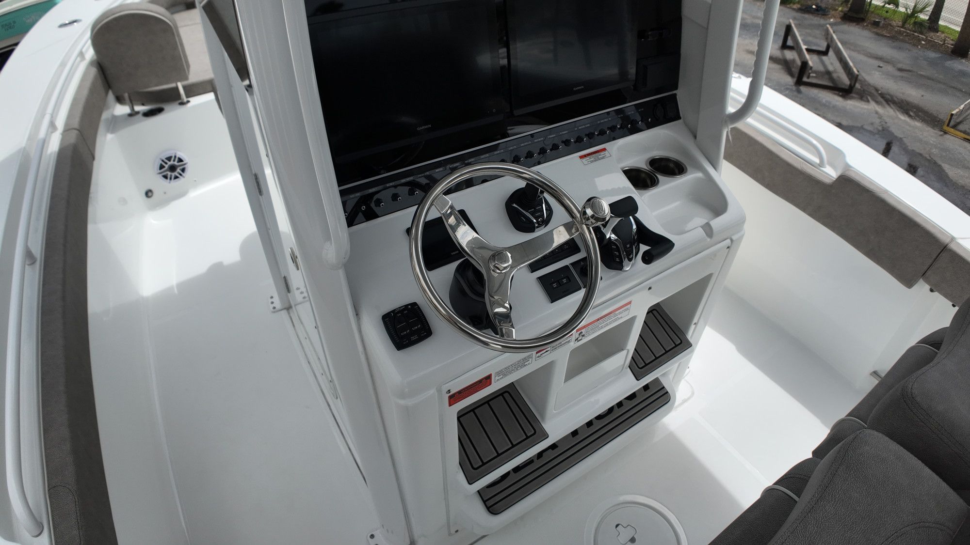 2026 Sea Hunt Gamefish 30 Forward Seating - 29