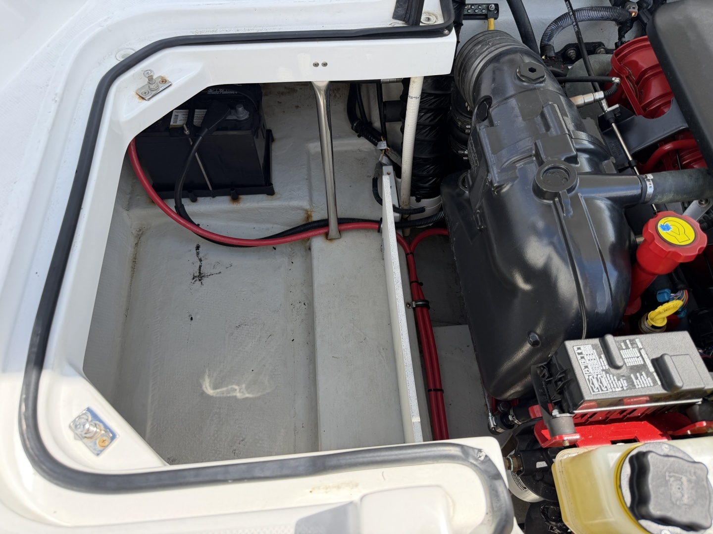 2016 Cobalt R5 - Image 29