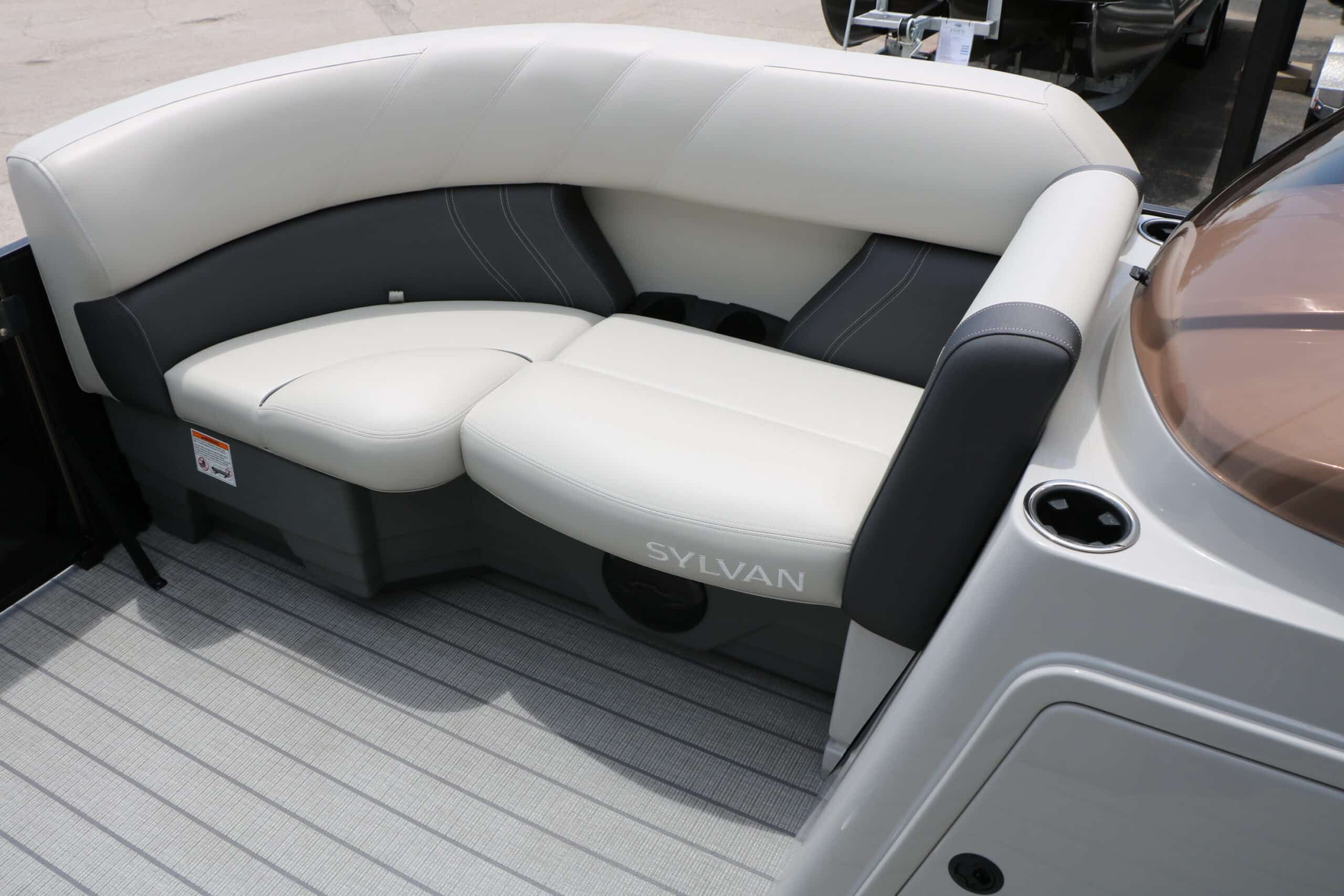 2026 Sylvan Mirage 820 CLZ DH Premium Pontoon Includes Custom Trailer - 23