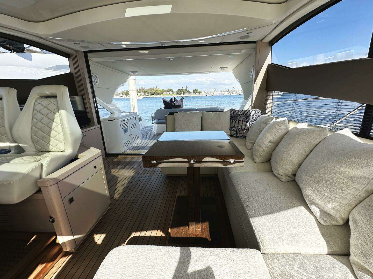 2015 Sunseeker Predator 57 - Image 43