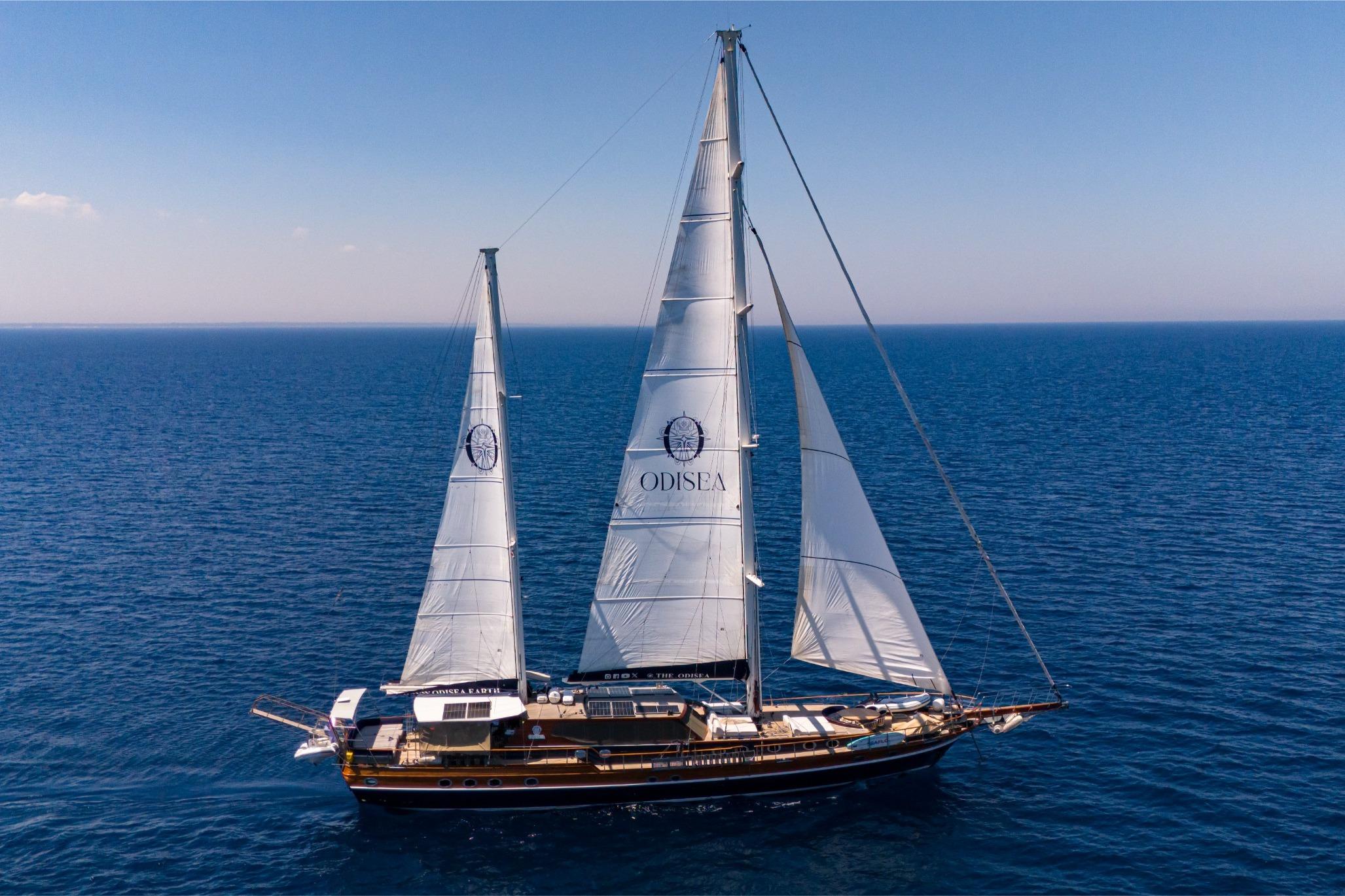 2006 Classic Expedition Sailing Yacht