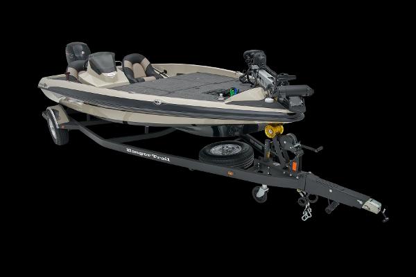 Manufacturer Provided Image: 2026 Ranger Z185 boat on trailer, featuring sleek design and modern equipment.