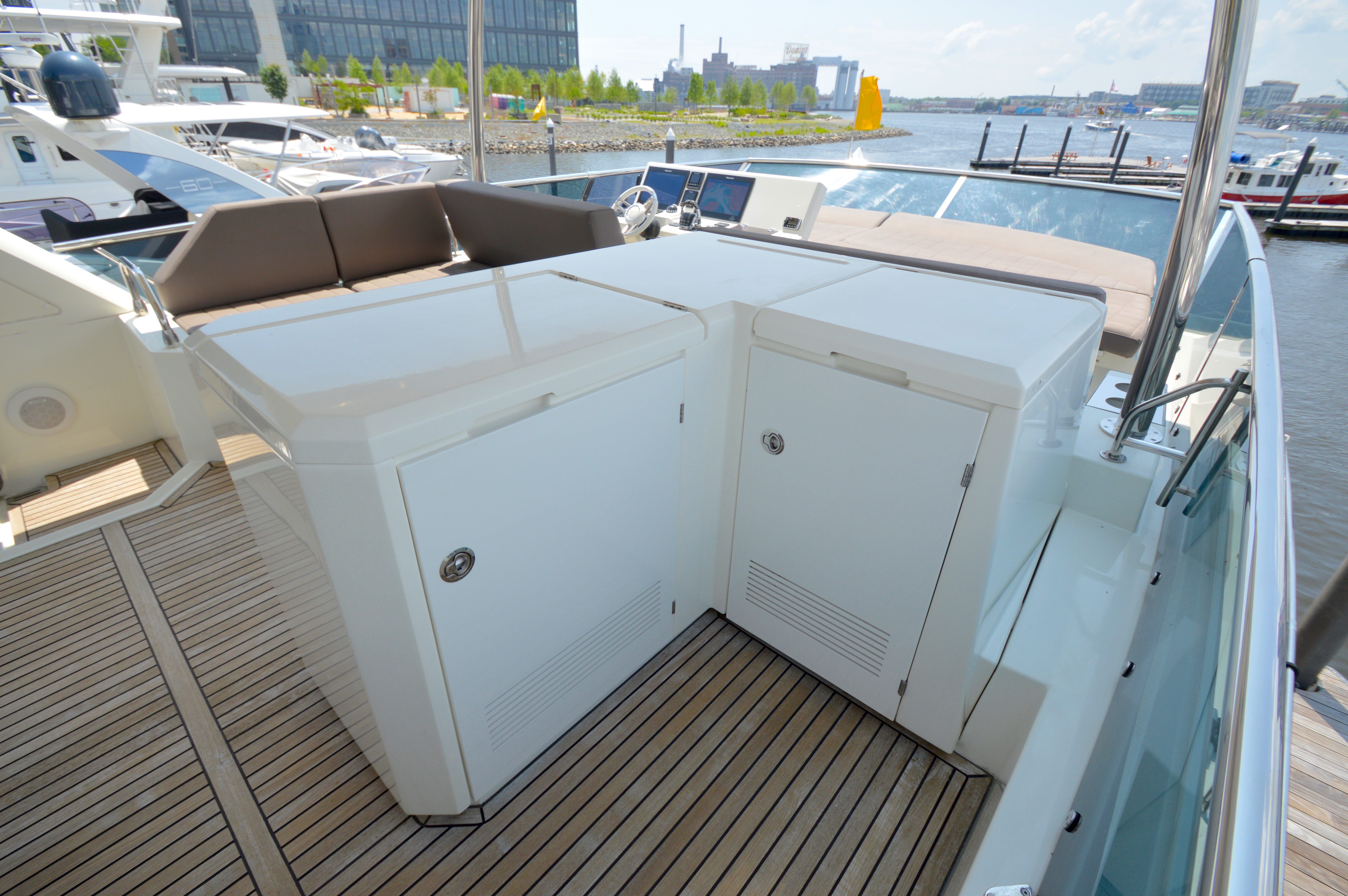 Prestige 630 Yacht 2017 with deck and storage area.