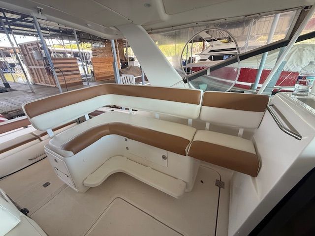 2001 Tiara Yachts 3500 Open - 8