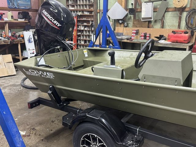 2026 Lowe 1852 MT Jon W/ Factory Console Package - 10
