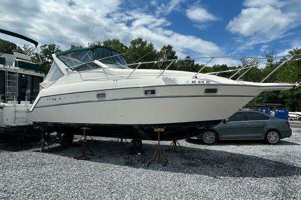 1998 Maxum 2800 SCR