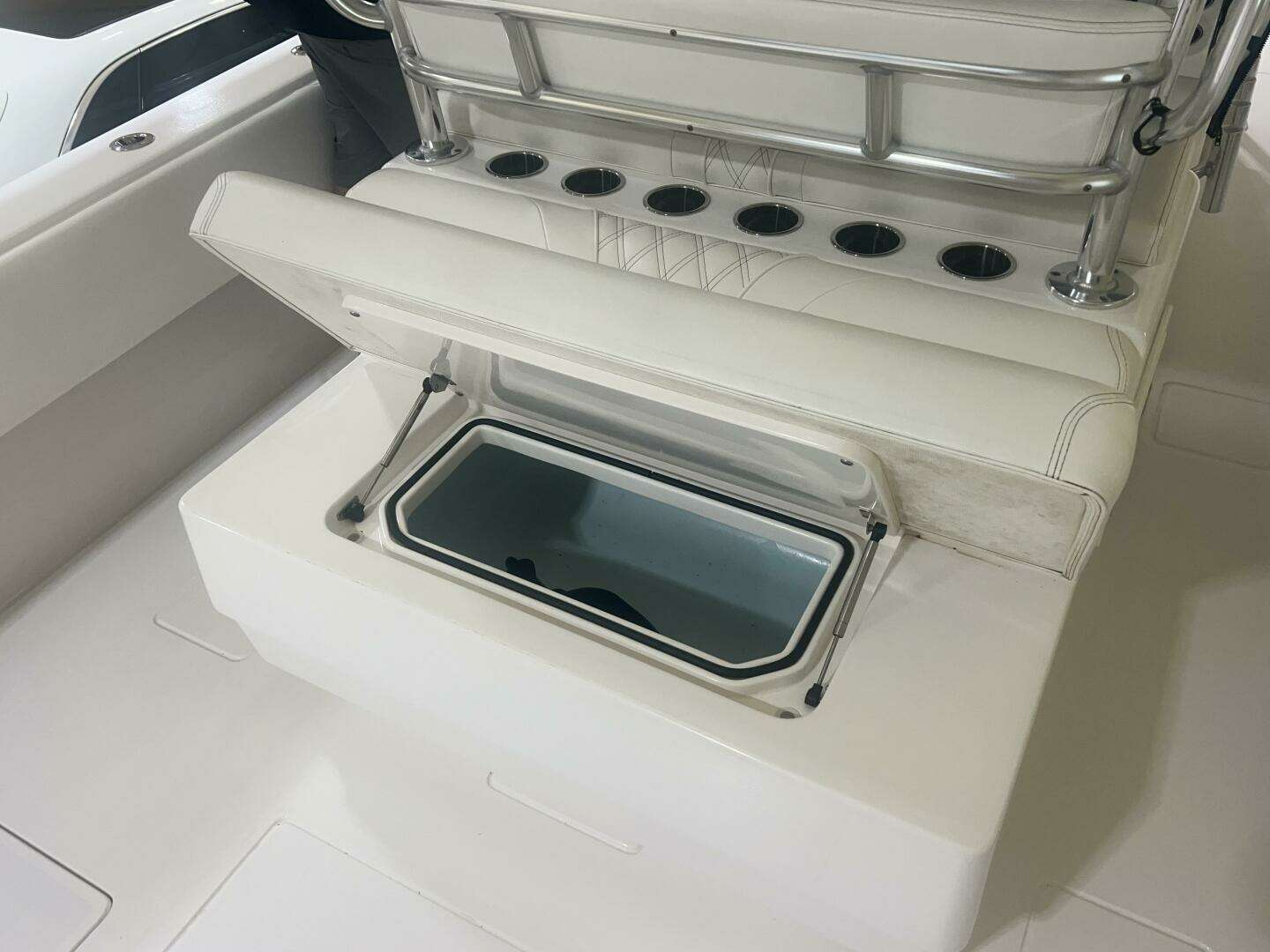 2022 Contender — - Image 6