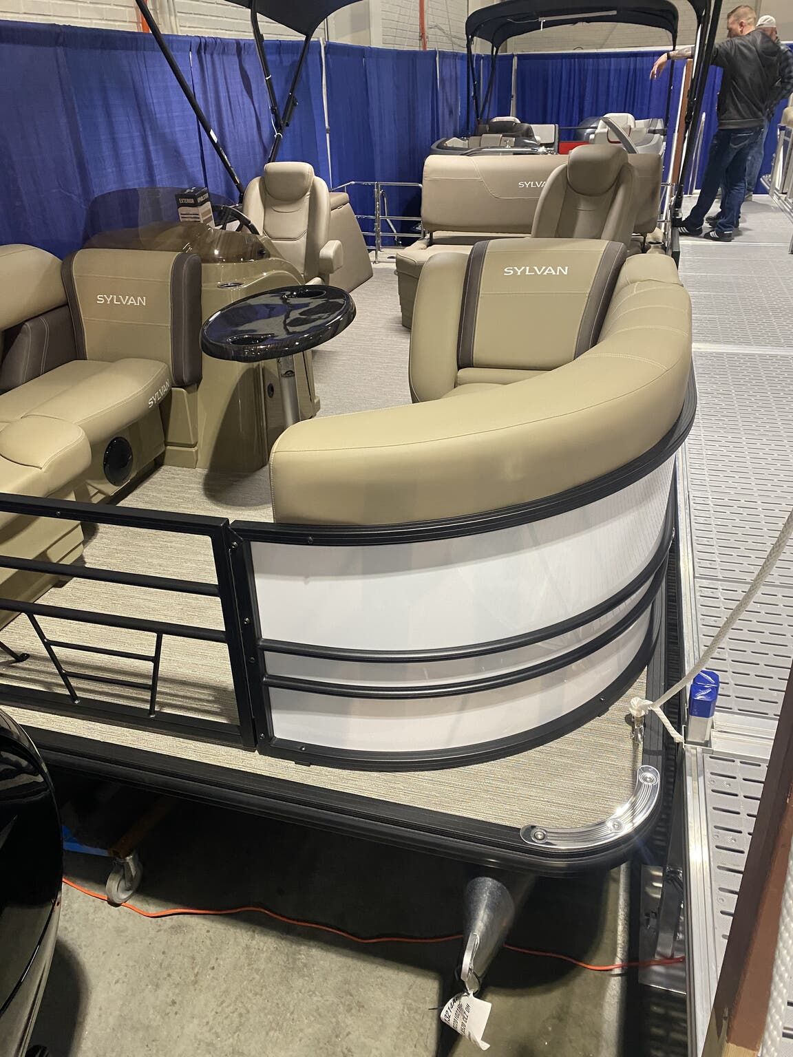 2026 Sylvan Mirage 8520 CLZ DH - 2