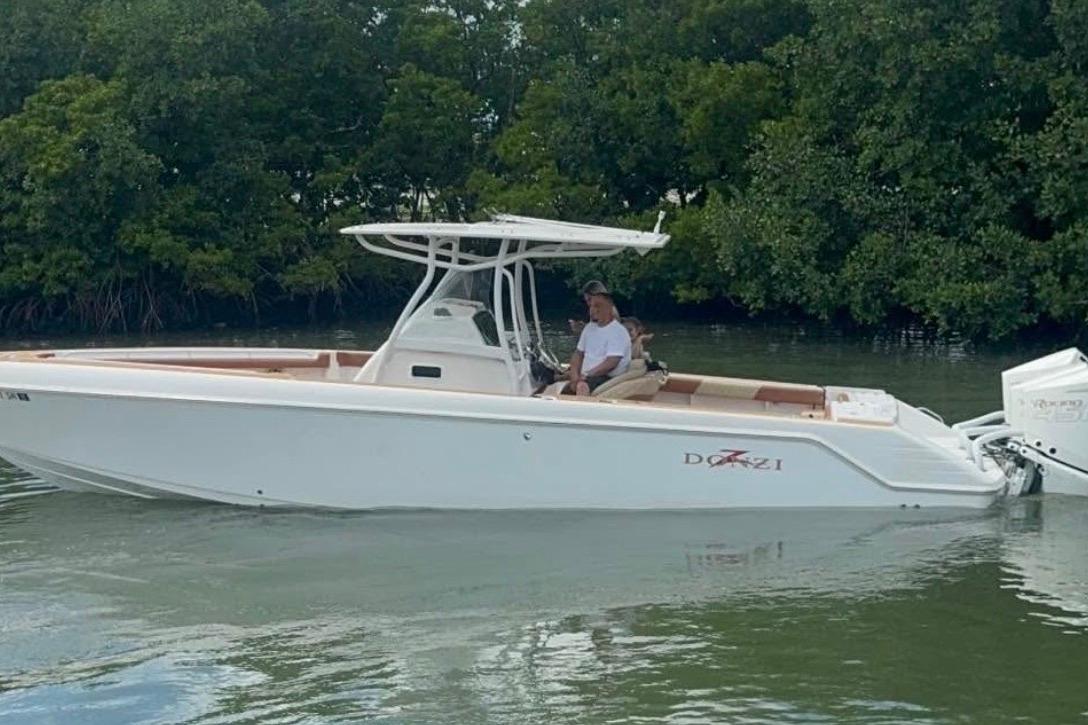 2001 Donzi 32 ZF