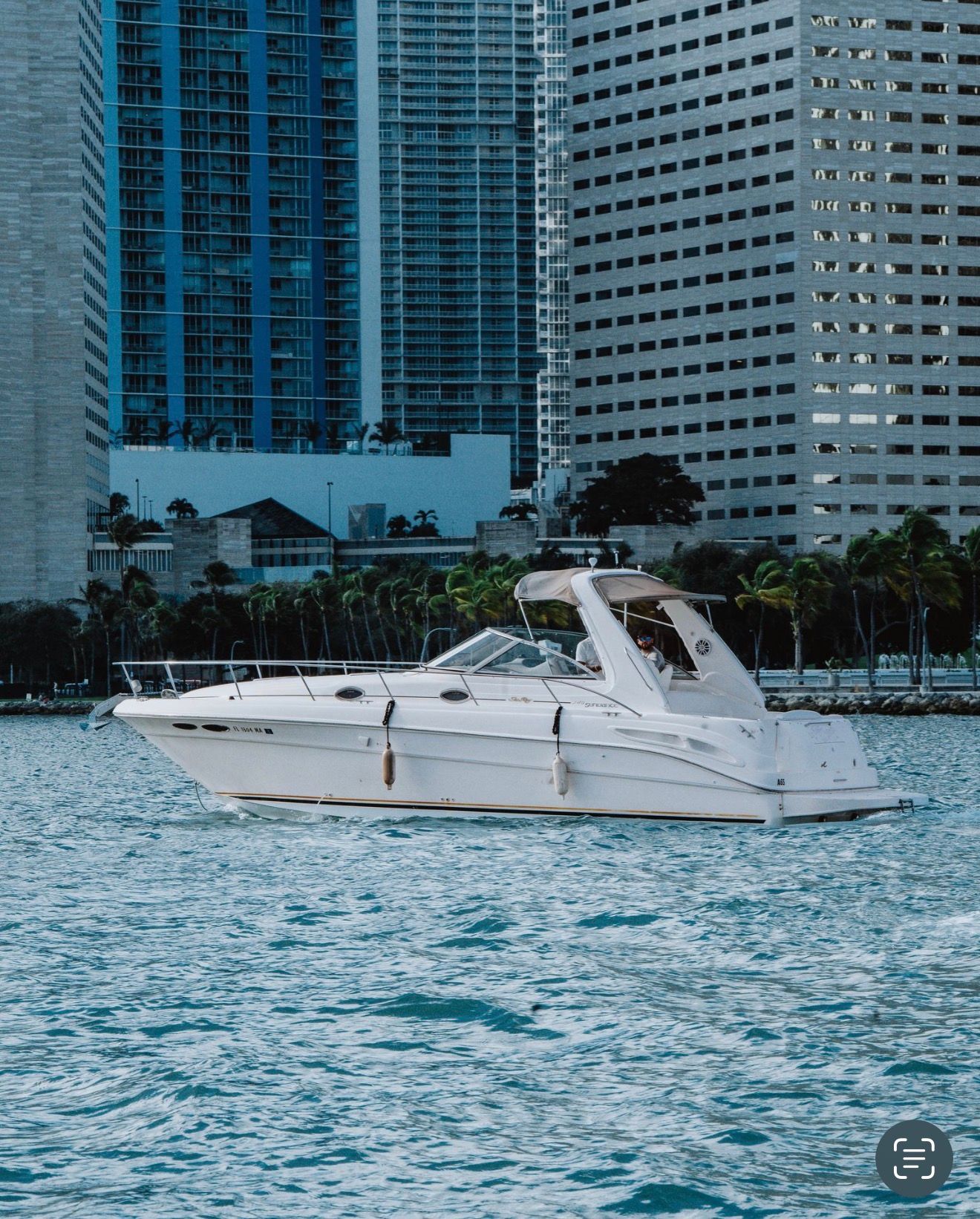 2000 Sea Ray 340 Sundancer - 3