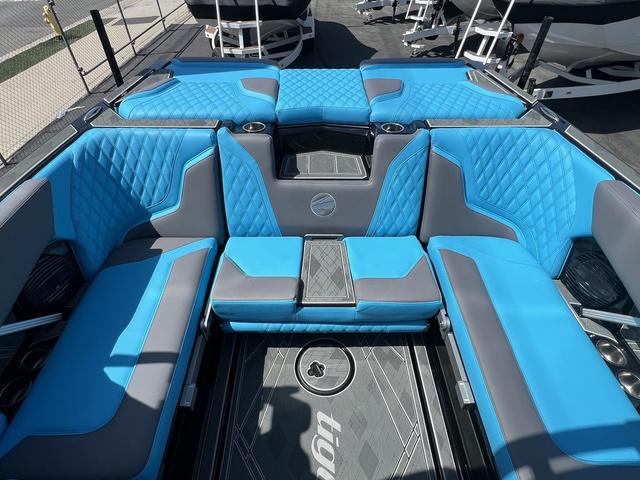 2025 Tigé 22RZX - 12