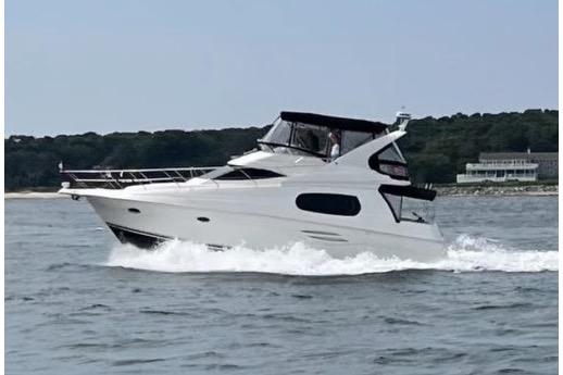 2003 Silverton 410 Sport Bridge