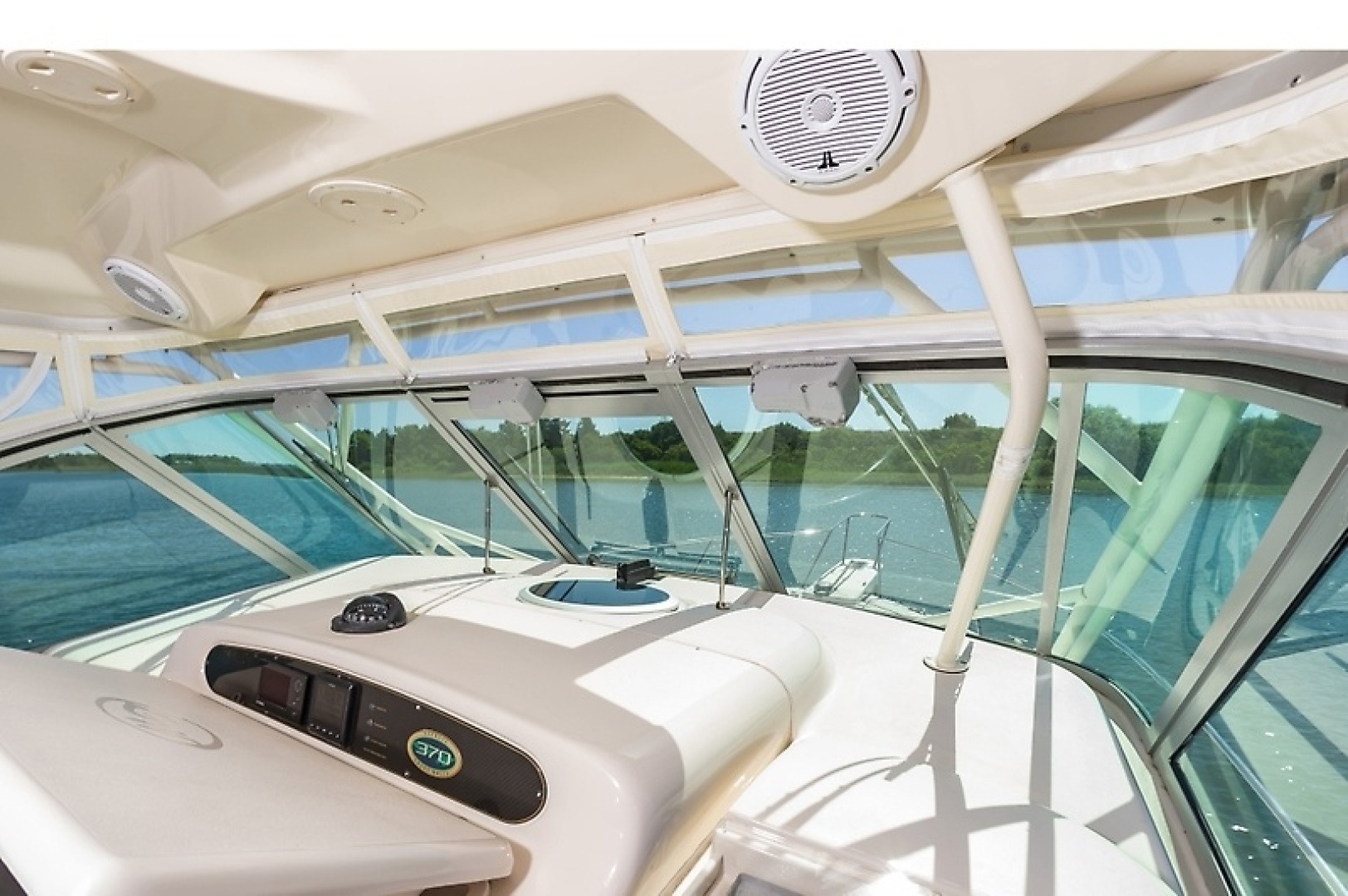 2014 Grady-White Express 370 - Image 23