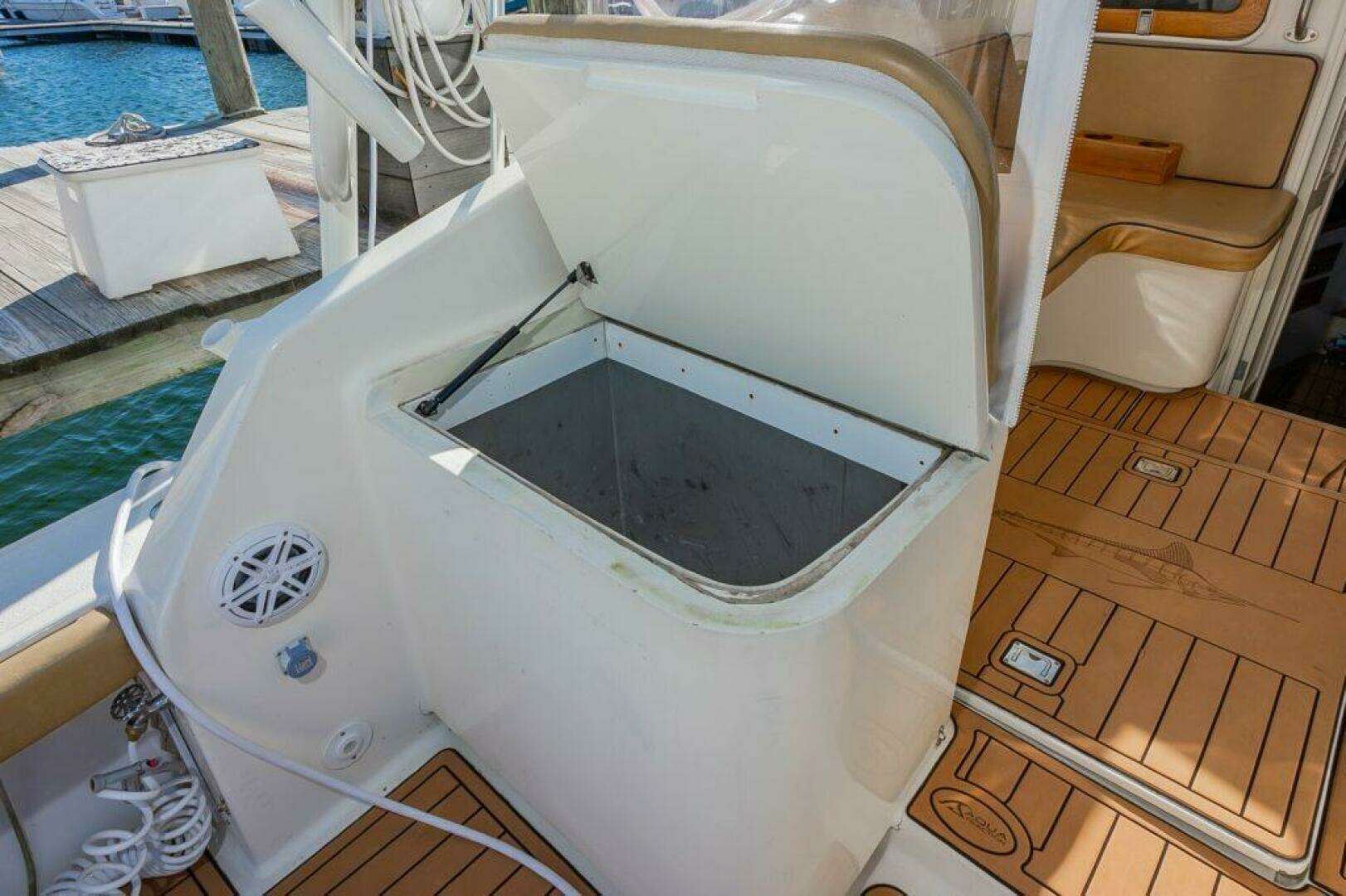 1987 Custom Carolina Island Boatworks 34 Express - Image 13