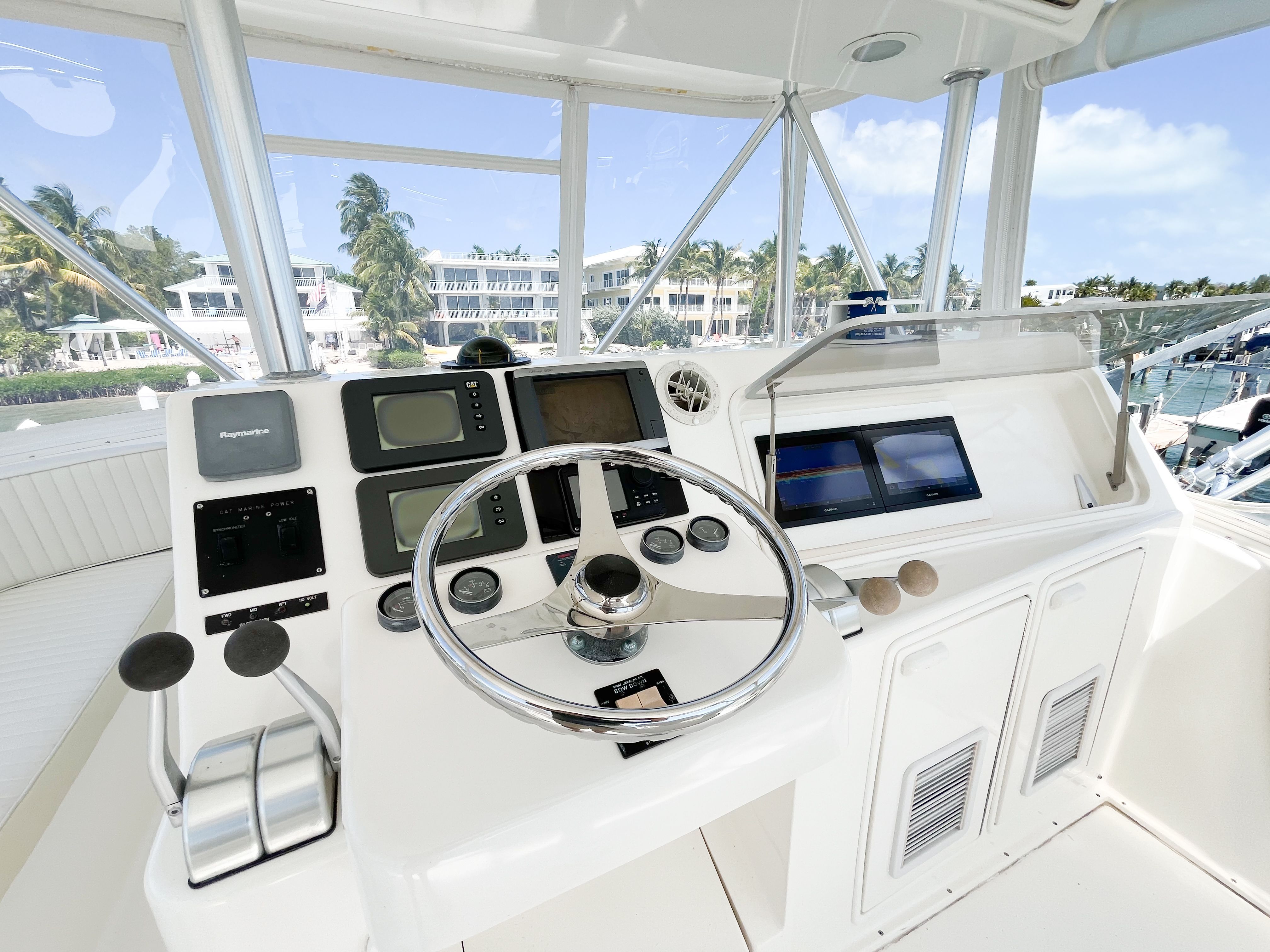 2002 Ocean Yachts 48 Super Sport - 26