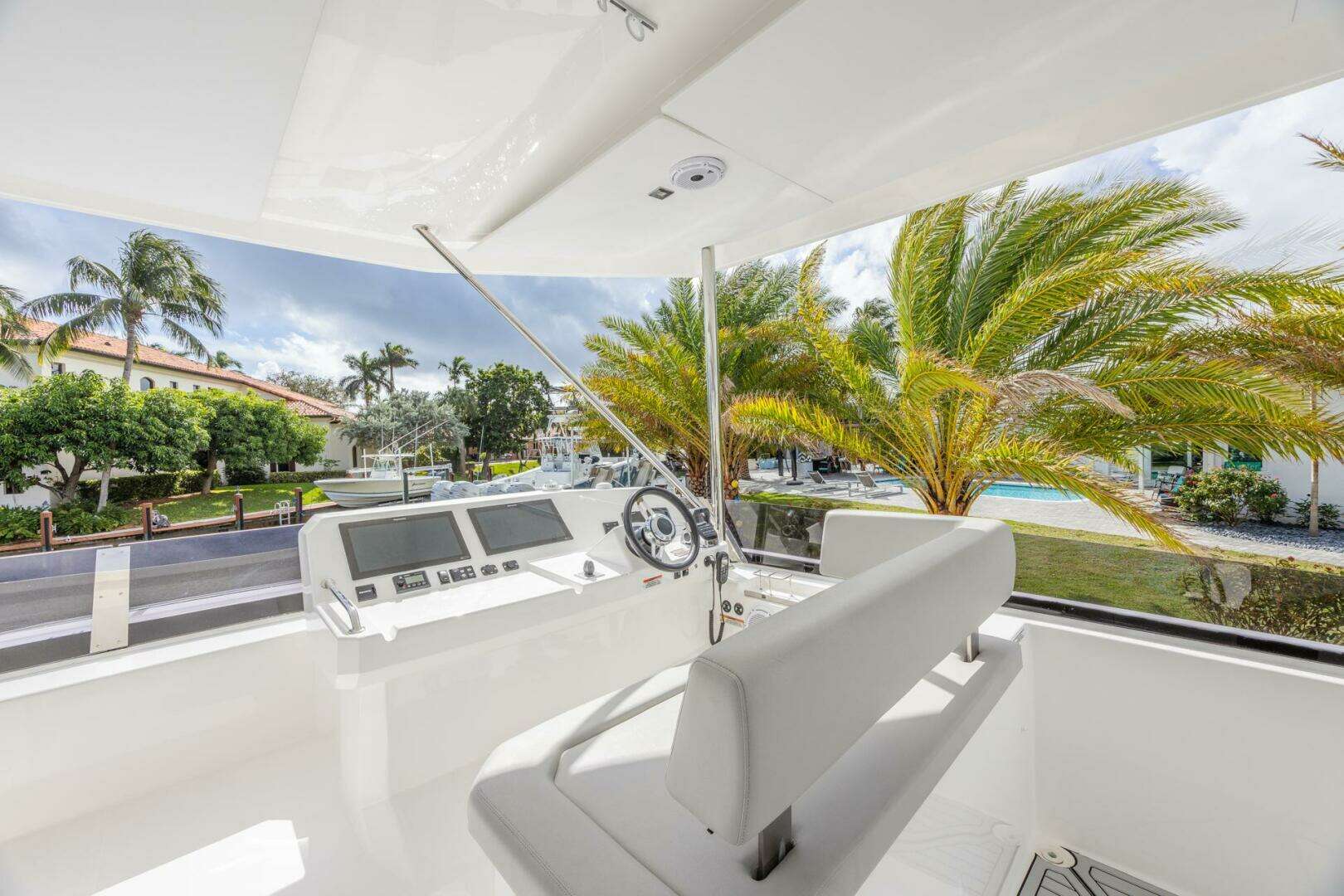 2024 Leopard 53 Powercat - Image 29