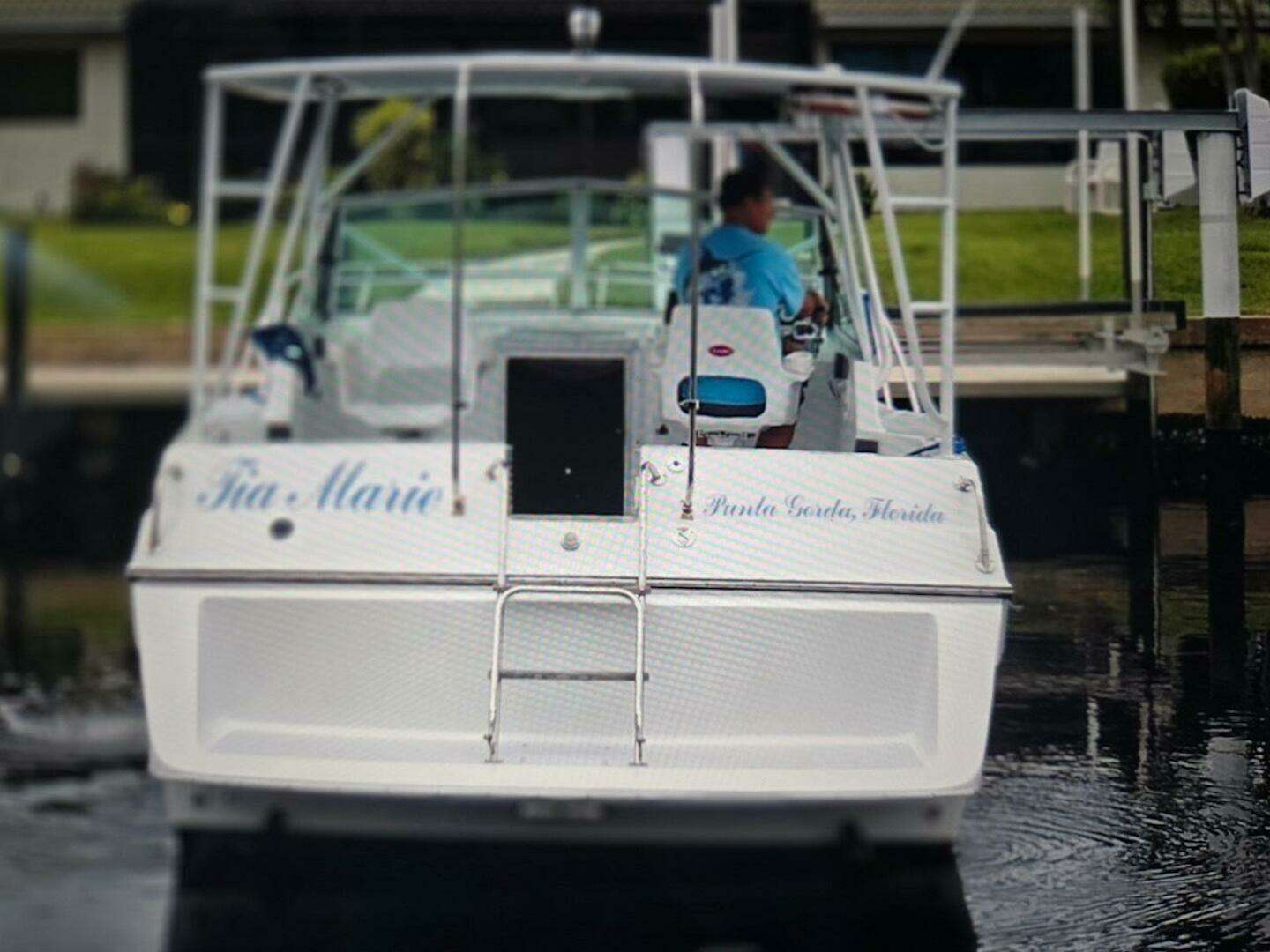 1987 Chris-Craft 284 - Image 13