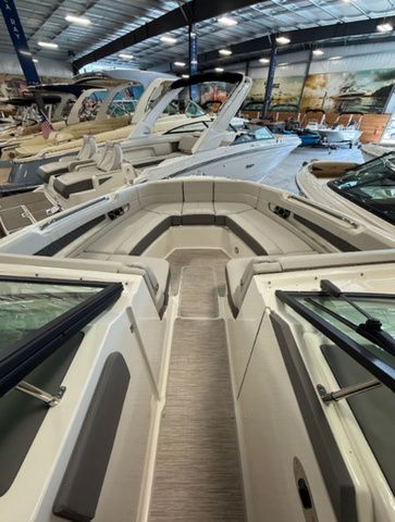2026 Sea Ray SLX 310 - 2
